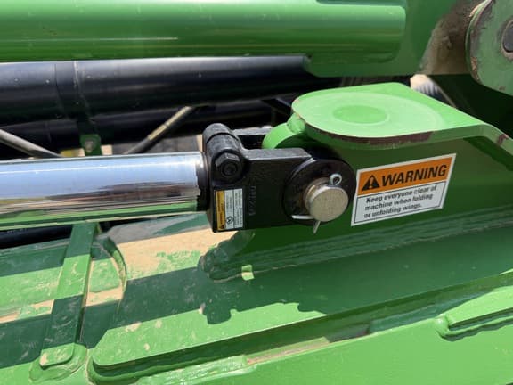 Image of John Deere DR24 equipment image 3