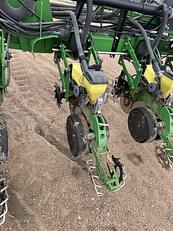 Main image John Deere DR24 19