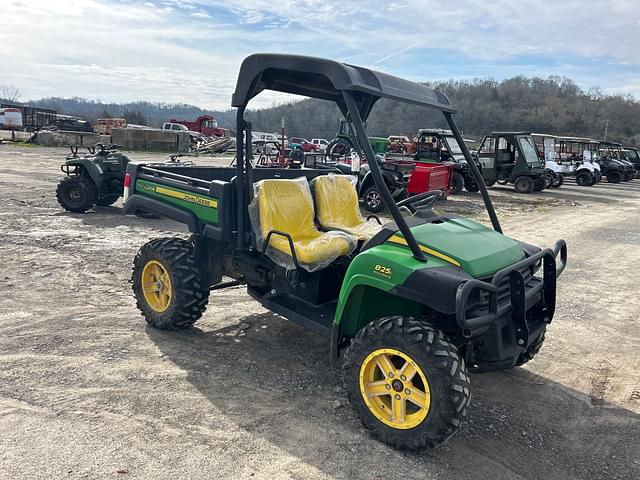 Image of John Deere Gator XUV 825 equipment image 2