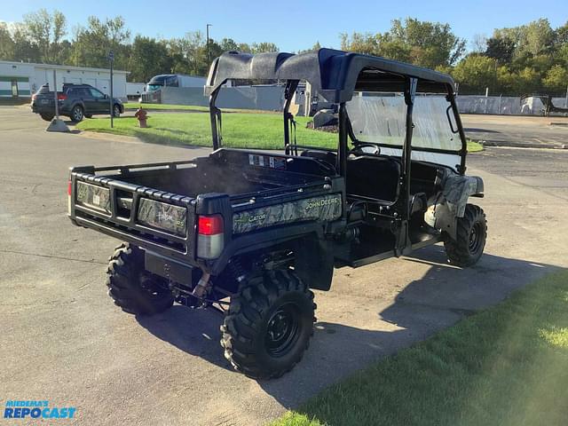 Image of John Deere Gator XUV 825i equipment image 4