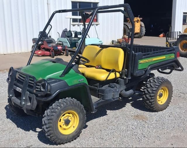 Image of John Deere Gator XUV 825i equipment image 2