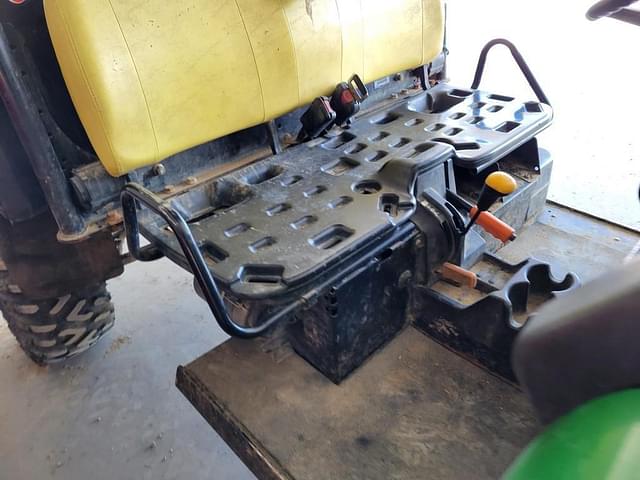 Image of John Deere XUV 855D equipment image 3