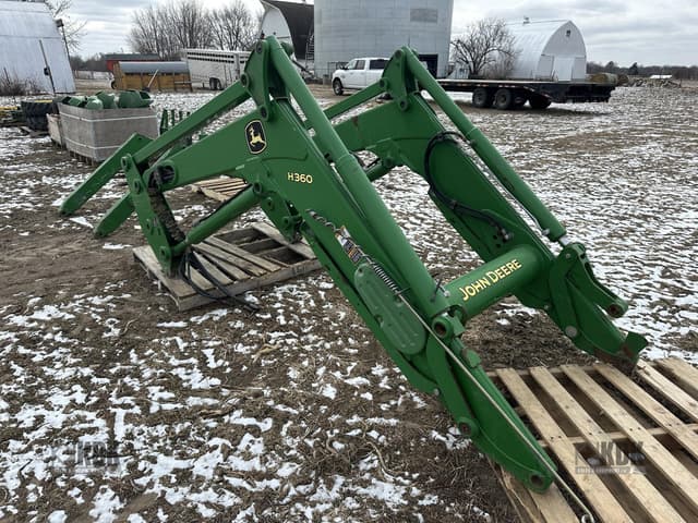 Image of John Deere H360 equipment image 1