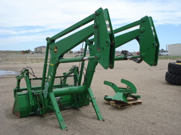 Image of John Deere H480 equipment image 3