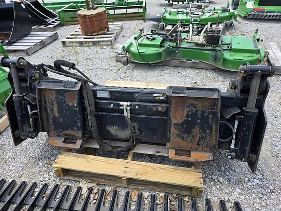 Image of John Deere MP66 equipment image 4