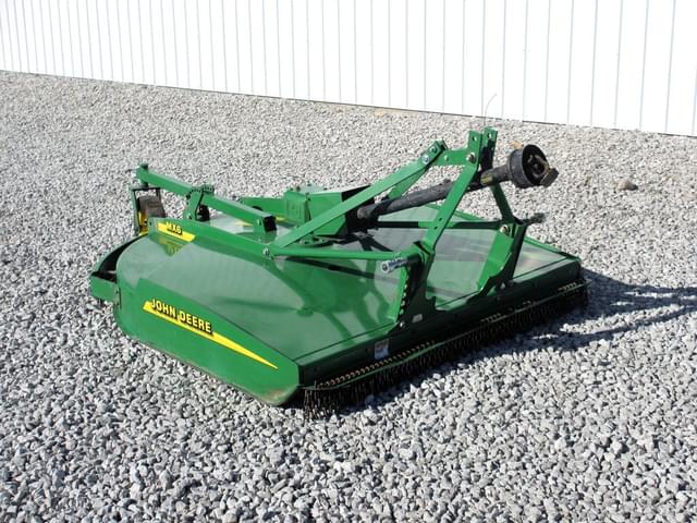 Image of John Deere MX6 equipment image 1