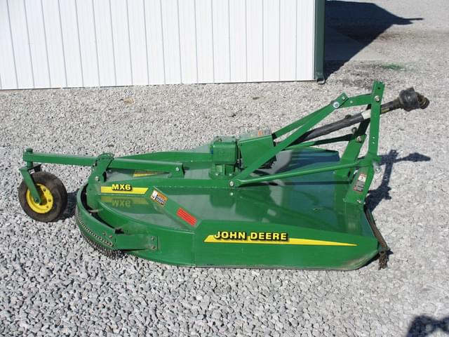 Image of John Deere MX6 equipment image 2