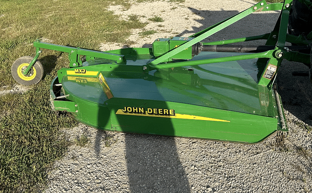 Image of John Deere MX7 equipment image 2