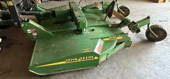 Image of John Deere MX8 Image 0