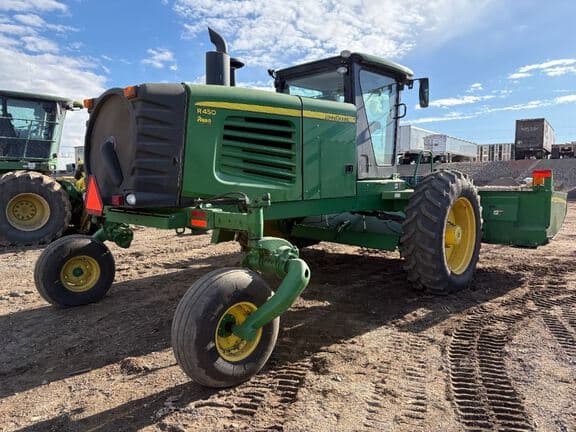Image of John Deere R450 equipment image 4