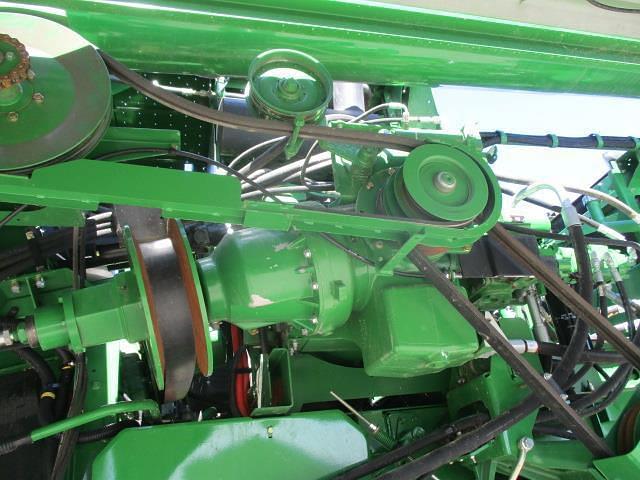 Main image John Deere S550 63