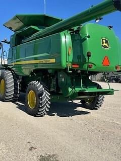 Image of John Deere S550 equipment image 2