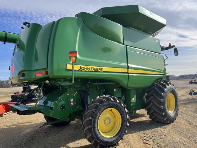 Image of John Deere S550 equipment image 3