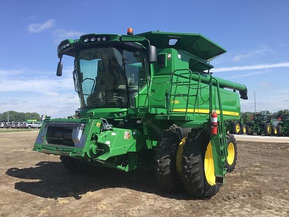 Image of John Deere S550 Primary image