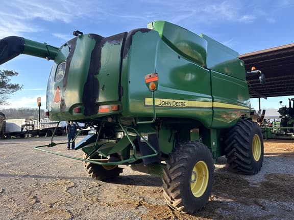 Image of John Deere S550 equipment image 4