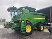 Thumbnail image John Deere S660 0