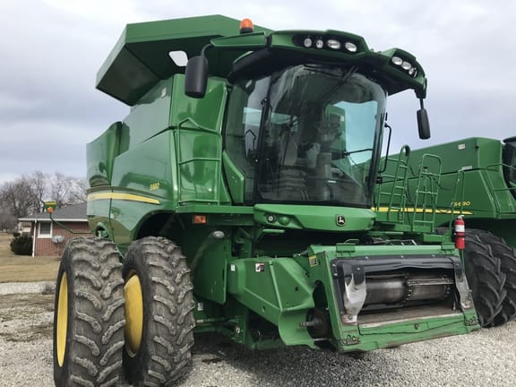 Main image John Deere S660