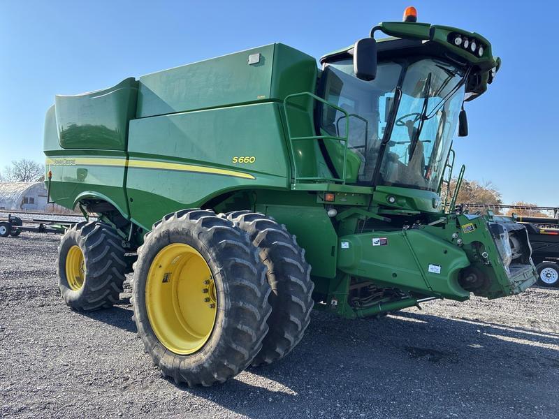 Image of John Deere S660 Primary image