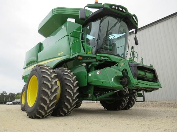 Image of John Deere S660 equipment image 3