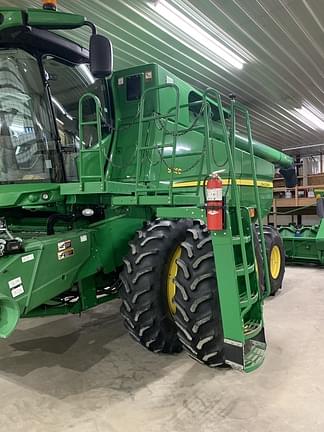 Main image John Deere S660 4