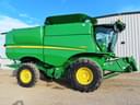 2013 John Deere S660 Image