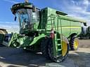 2013 John Deere S660 Image
