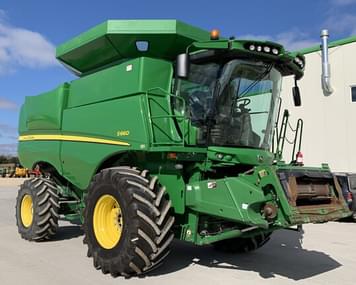Main image John Deere S660