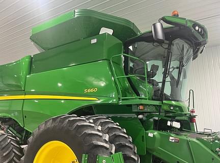 Image of John Deere S660 Primary image