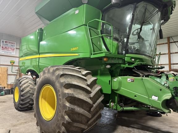 Image of John Deere S660 equipment image 1