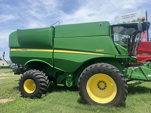 Image of John Deere S660 equipment image 4