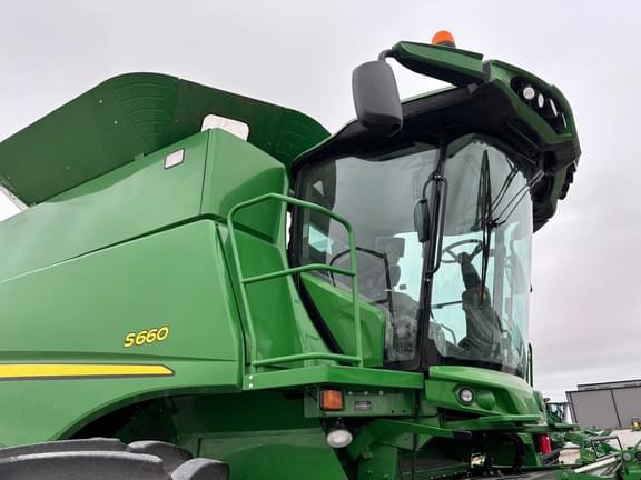 Image of John Deere S660 equipment image 4