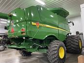 Thumbnail image John Deere S660 1