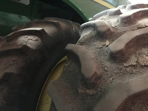 Main image John Deere S660 9