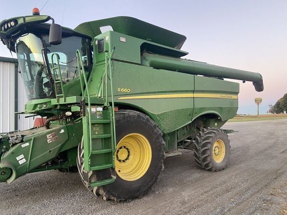 2013 John Deere S660 Equipment Image0