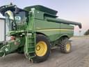 2013 John Deere S660 Image