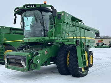 Main image John Deere S660