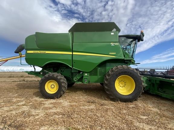 Image of John Deere S660 Primary image