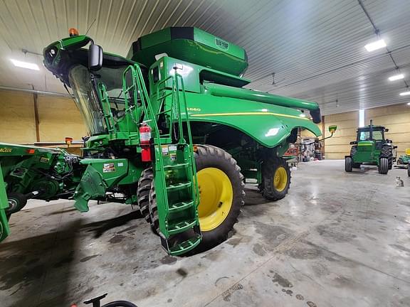 Image of John Deere S660 Primary image