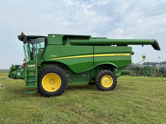 Image of John Deere S660 Primary image