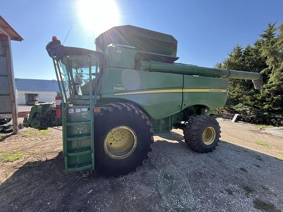 Image of John Deere S660 equipment image 2