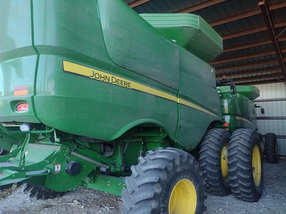 Image of John Deere S660 equipment image 2