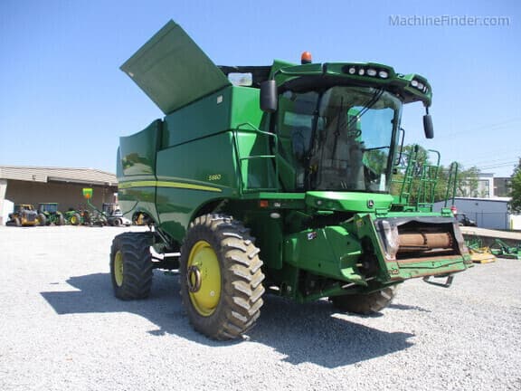 Image of John Deere S660 Primary image