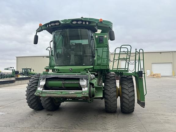 Image of John Deere S660 equipment image 3