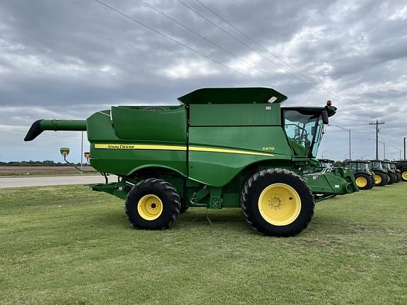 Image of John Deere S670 equipment image 3