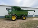 2013 John Deere S670 Image