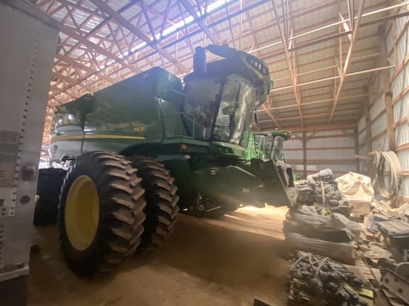 Image of John Deere S670 Primary image