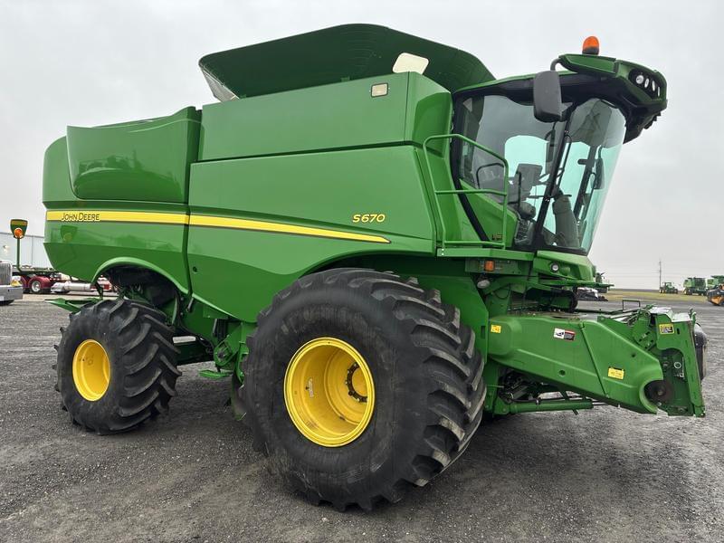 Image of John Deere S670 Primary image