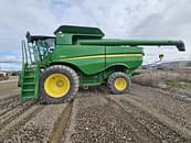 Thumbnail image John Deere S670 4