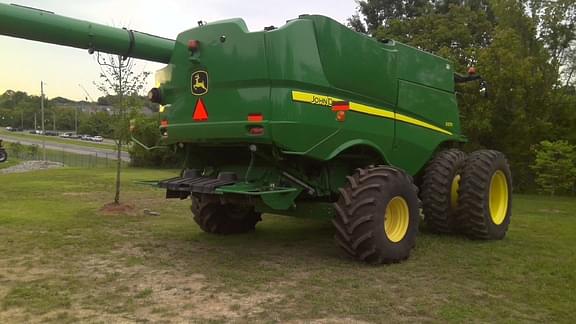 Image of John Deere S670 equipment image 4