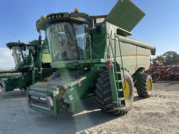 Main image John Deere S670